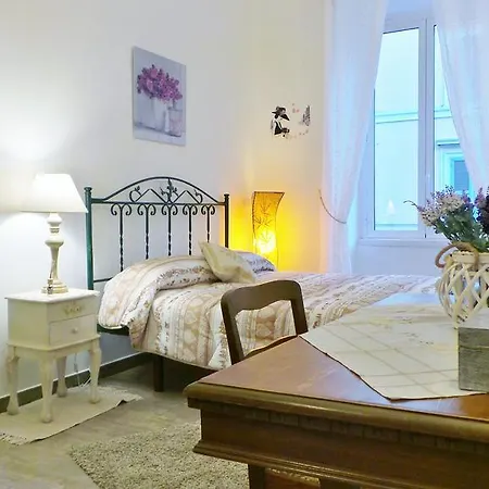 Cuore Di Testaccio Apartment-2
