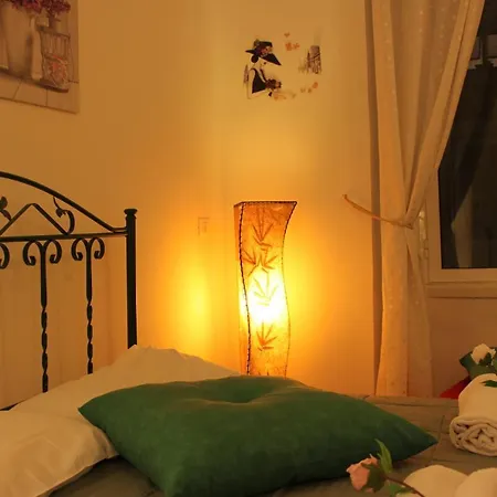 Cuore Di Testaccio Apartment-3